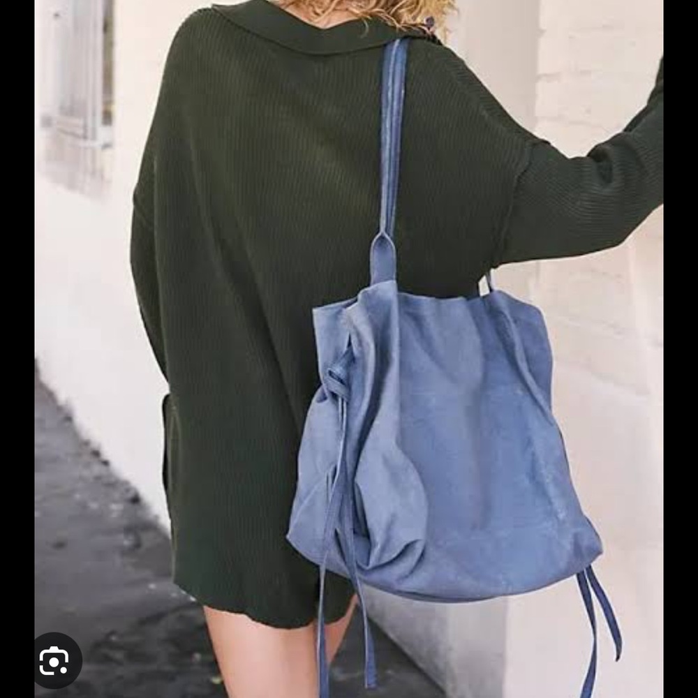 ISO Free People Daybreaker tote. - Picture 3 of 3